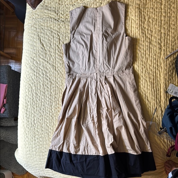 Talbot Stylish Tan and Black Dress - Picture 6 of 6